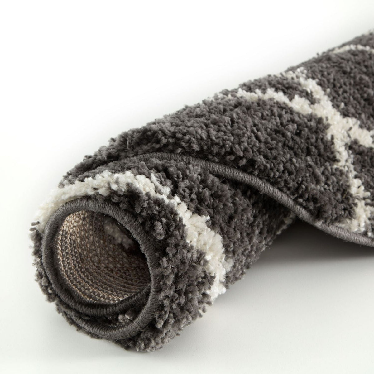 Moroccan Dark Grey Shaggy Rug | 740